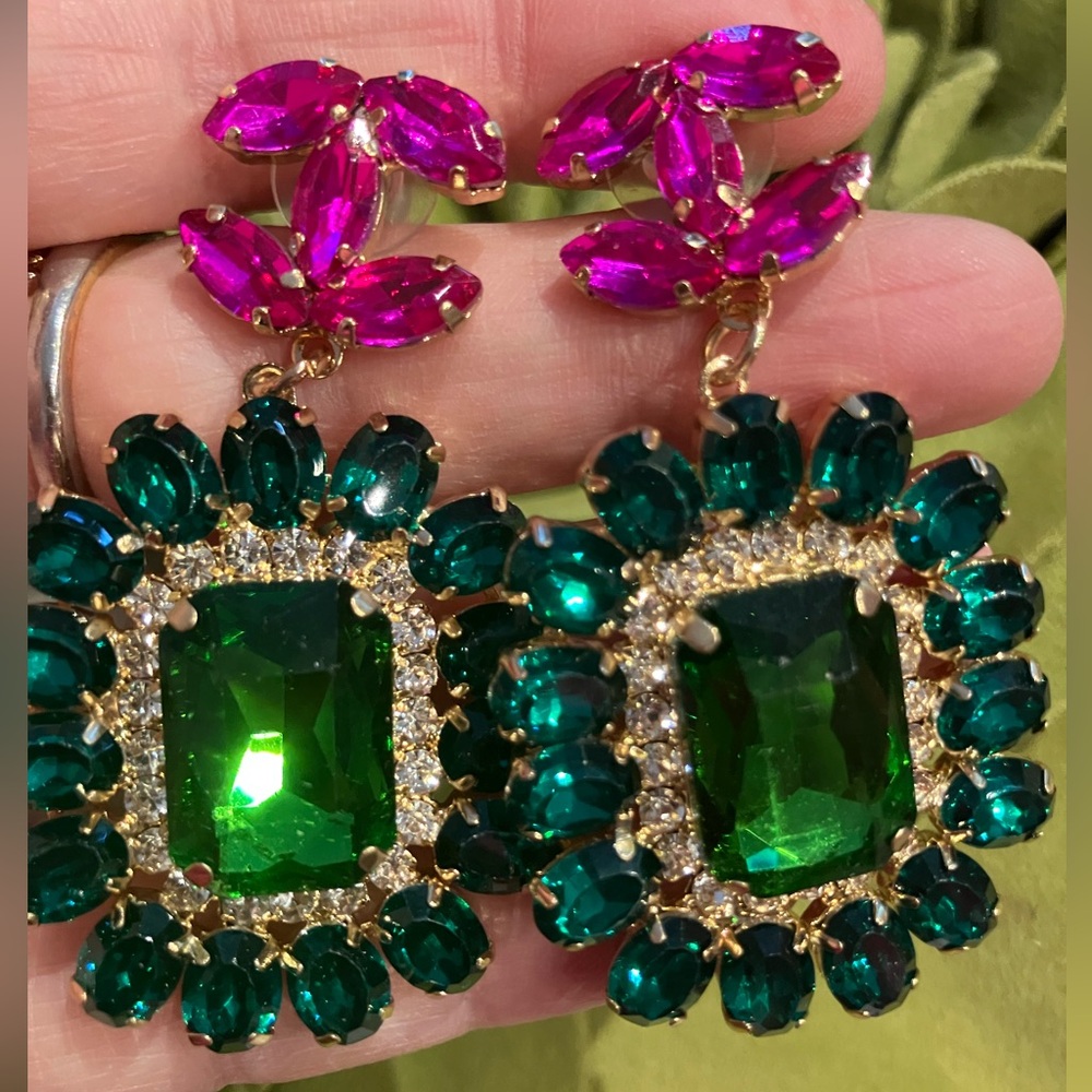 High Fashion Gorgeous Pink and Green Gemstone Earrings - Picture 2 of 8